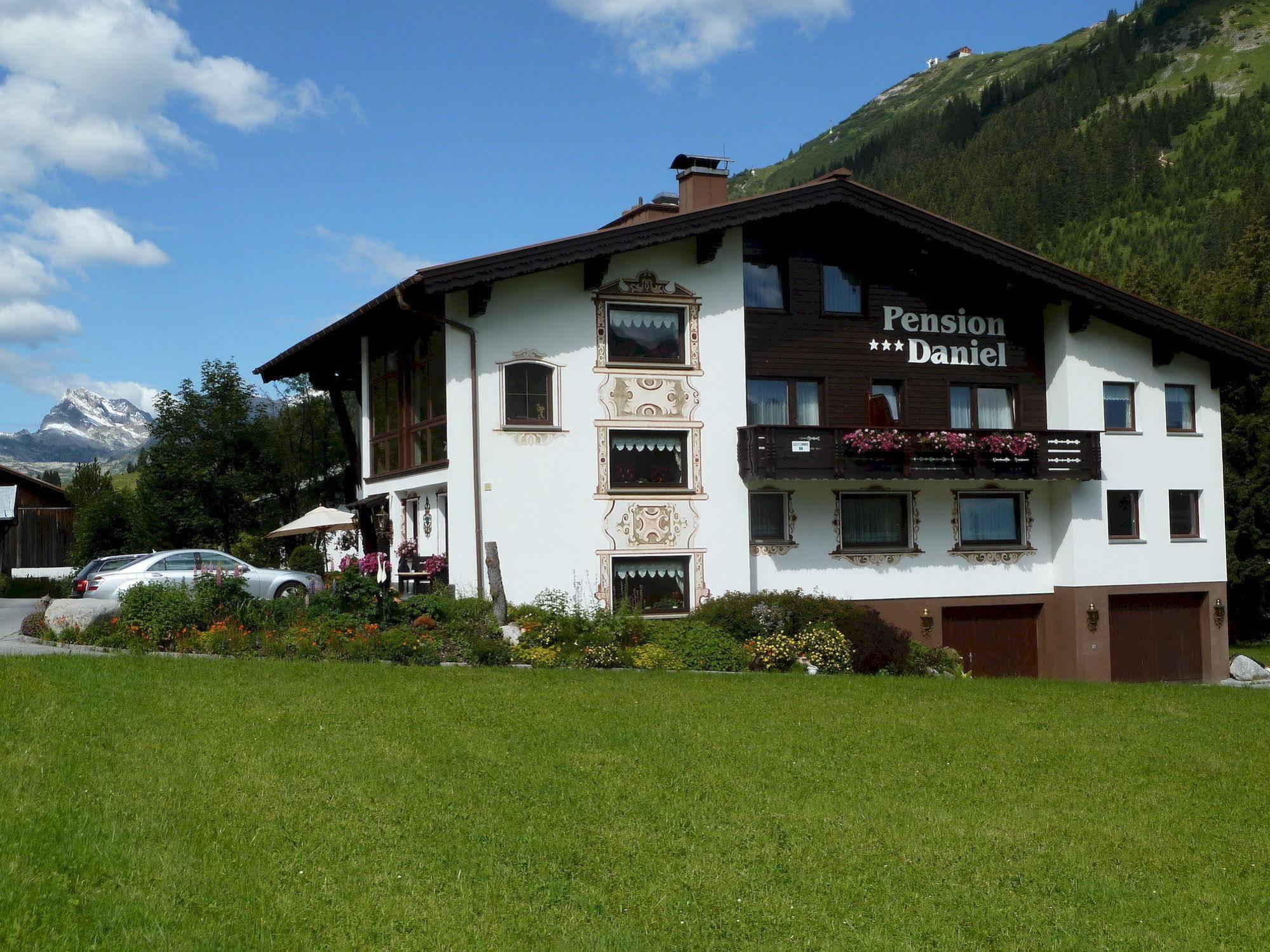 Pension Daniel Lech am Arlberg Exterior foto